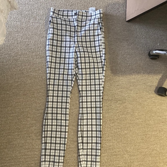Hollister Pants - Want sold